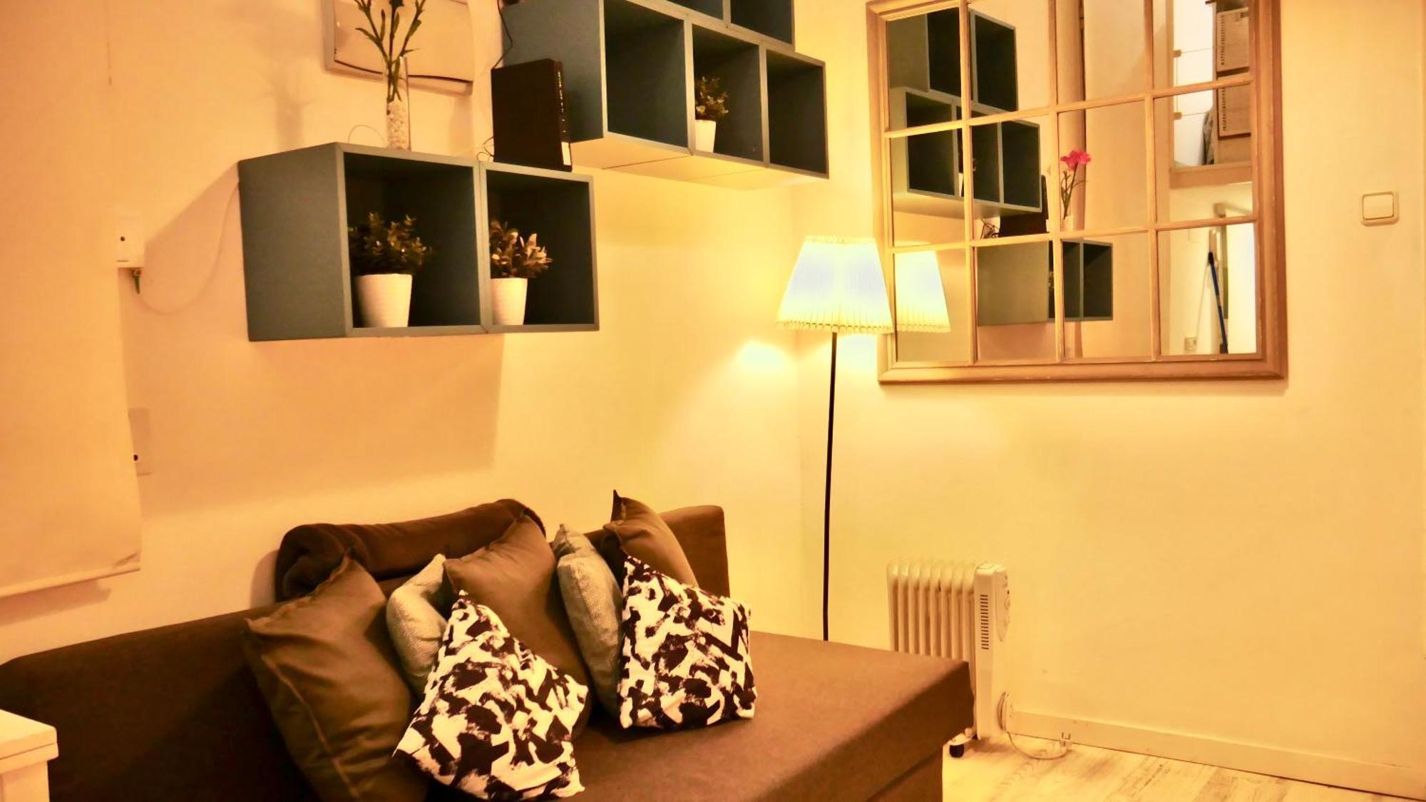 Duplex La Latina Centro Madrid Apartment Exterior photo