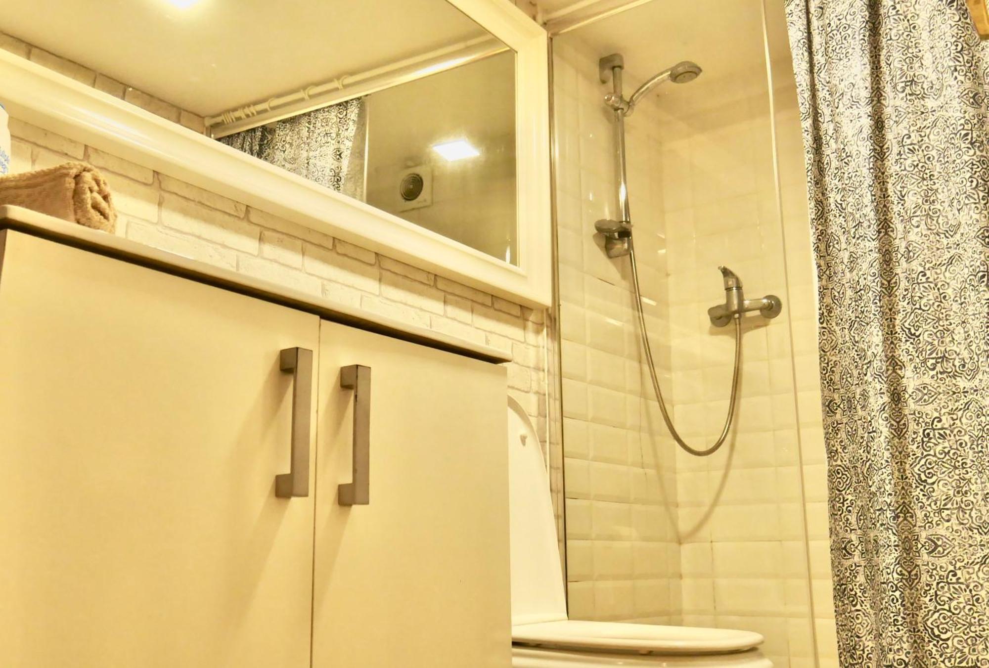 Duplex La Latina Centro Madrid Apartment Exterior photo